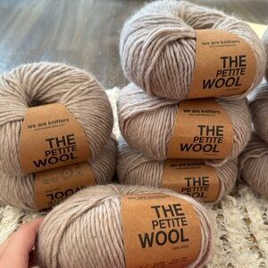 WAK Petite Wool - Spotted Beige